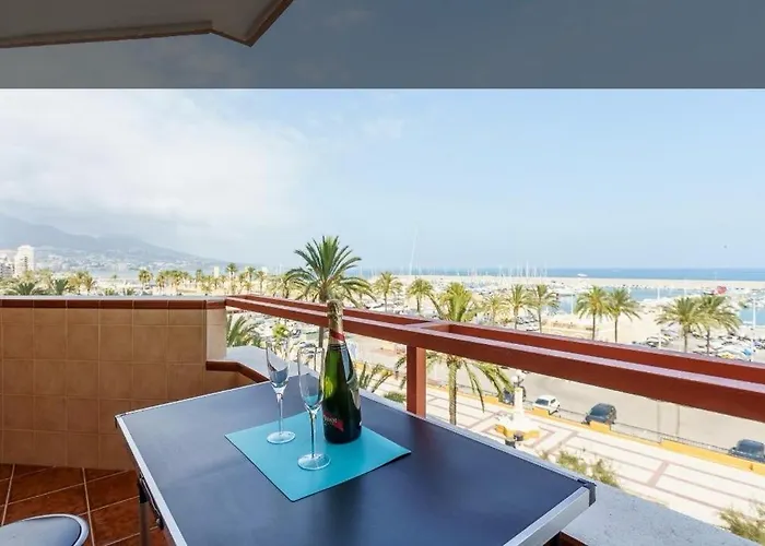 Apartamento Aparhotel Palmeras 3*